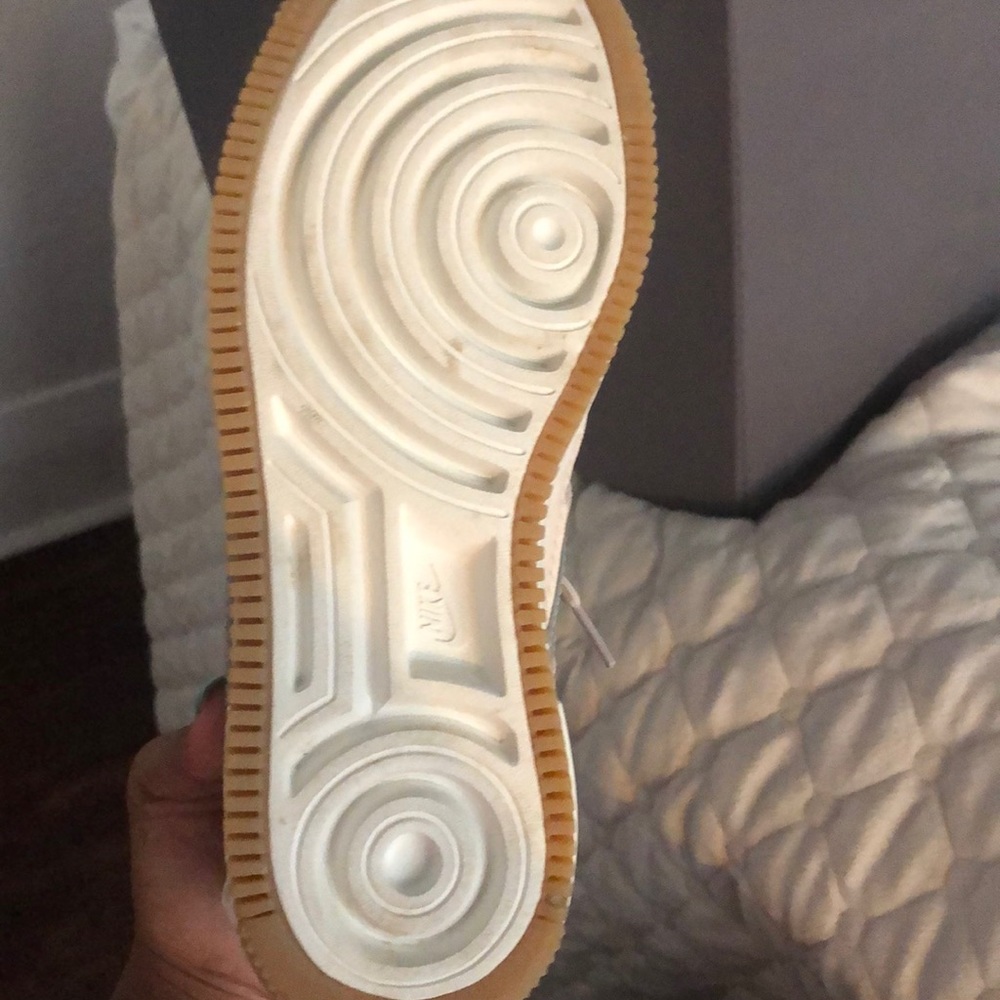 Nike Air Force 1 - Picture 6 of 6